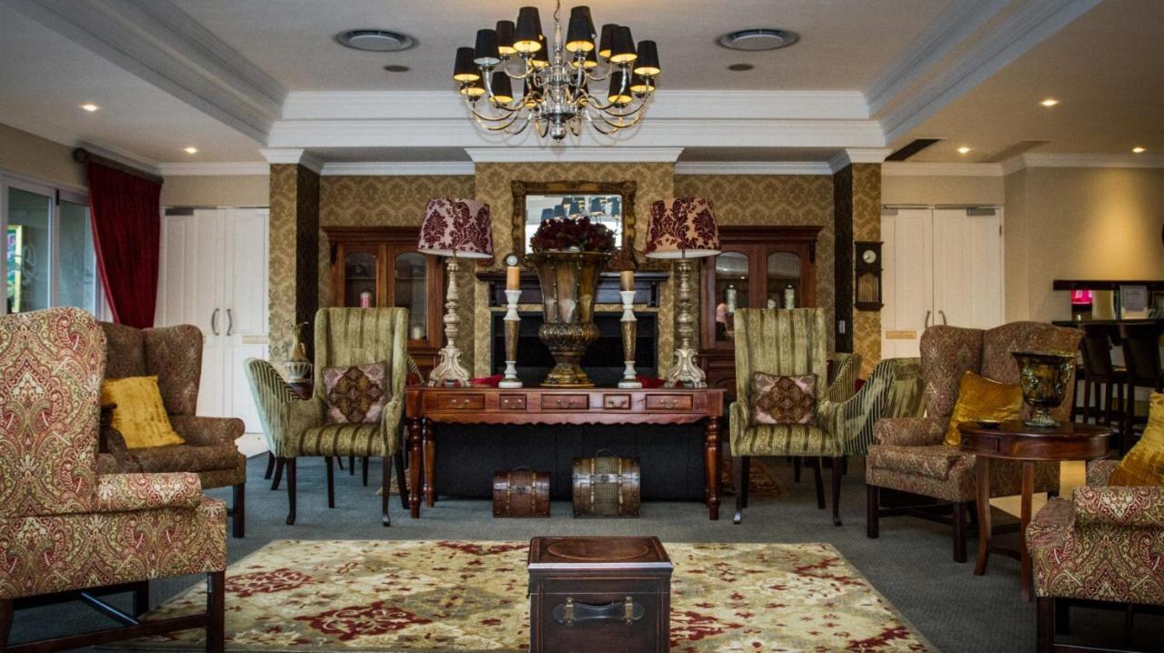 Queens Casino And Hotel Queenstown Ngoại thất bức ảnh