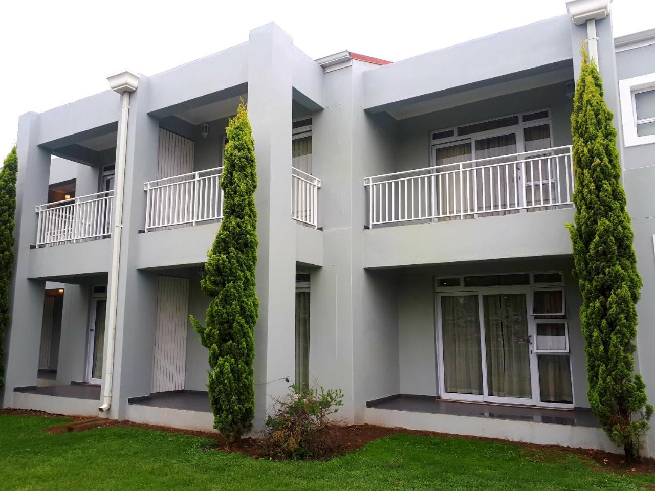 Queens Casino And Hotel Queenstown Ngoại thất bức ảnh